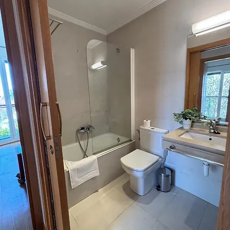 Apartment Ulia Apartments- Garden Boutique & 1 Free Parking Space San Sebastian