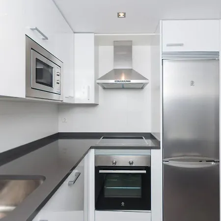 Ulia Apartments- Garden Boutique & 1 Free Parking Space Apartment San Sebastian