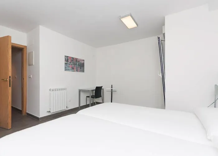 Ulia Apartments- Garden Boutique *