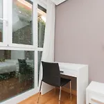 アパート Ulia Apartments- Garden Boutique & 1 Free Parking Space サン・セバスティアン