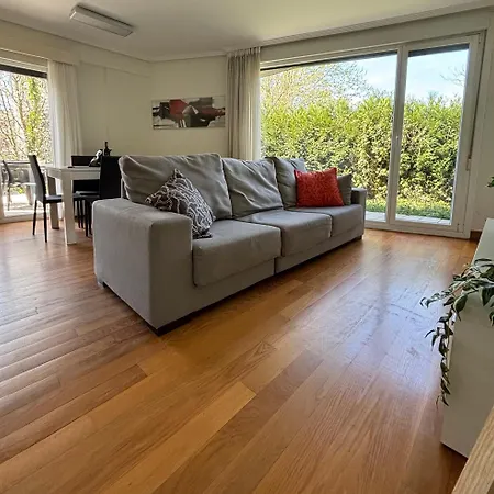 Апартаменты Ulia Apartments- Garden Boutique & 1 Free Parking Space *