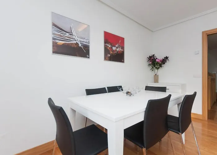 Ulia Apartments- Garden Boutique Σαν Σεμπαστιάν