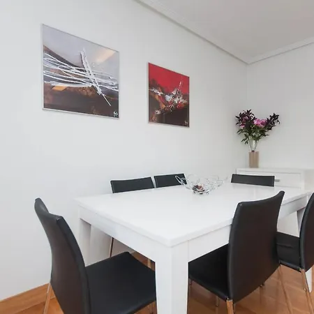 Ulia Apartments- Garden Boutique & 1 Free Parking Space San Sebastián